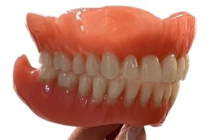 دندان مصنوعی سوئیسی: جدیدترین فناوری اروپا، سبک و مقاوم | پرداخت قسطی